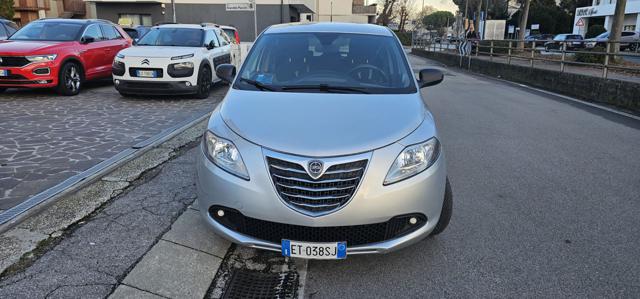 LANCIA Ypsilon usata, con Servosterzo