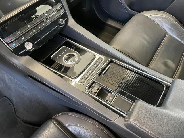 JAGUAR F-Pace usata, con Immobilizzatore elettronico