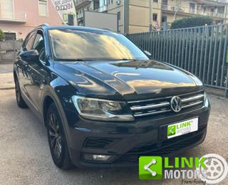 VOLKSWAGEN Tiguan usata, con Autoradio