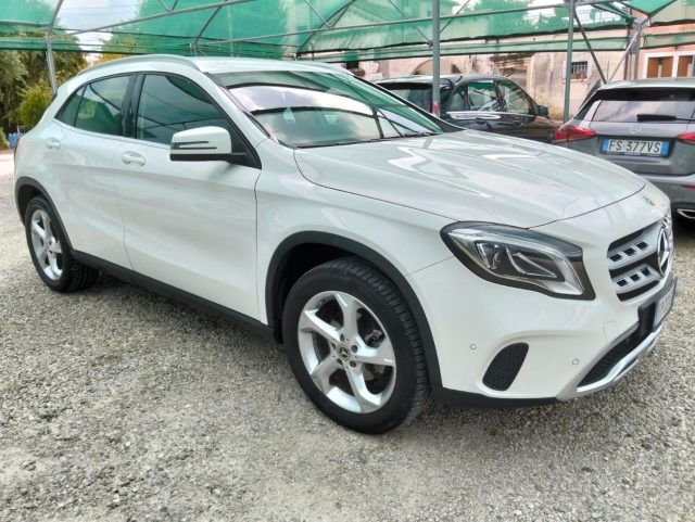 MERCEDES-BENZ GLA 180 usata, con Airbag Passeggero