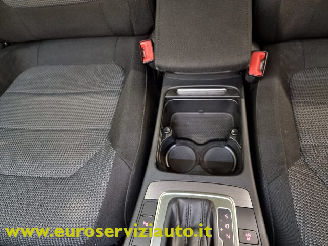 VOLKSWAGEN Passat usata 38