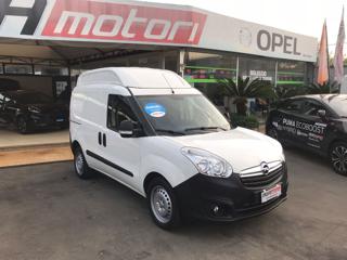 OPEL Combo usata, con Chiusura centralizzata