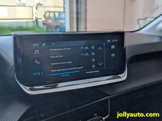 PEUGEOT 208 usata, con Volante multifunzione