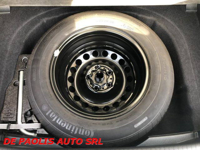 VOLKSWAGEN Golf usata, con Park Distance Control