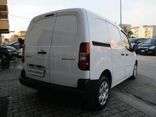 PEUGEOT Partner usata, con Autoradio