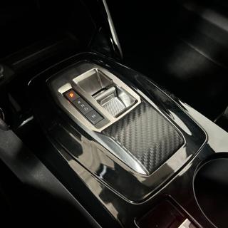 PEUGEOT 2008 usata, con Leve al volante
