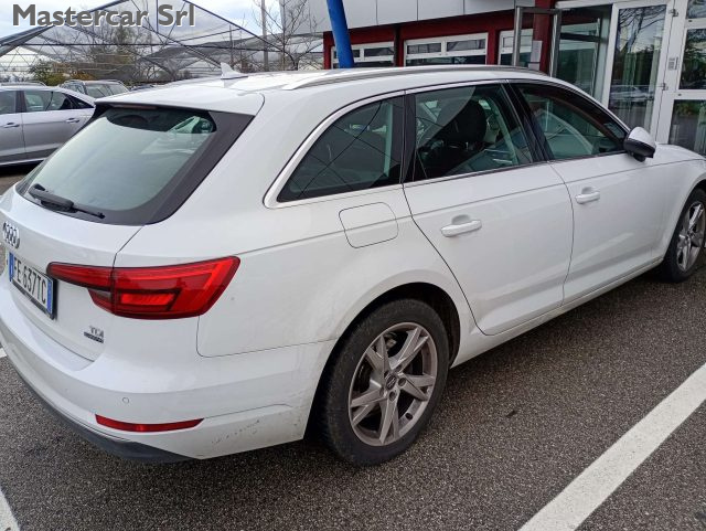 AUDI A4 usata, con Chiusura centralizzata