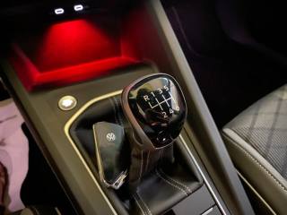 VOLKSWAGEN Golf usata, con Controllo trazione