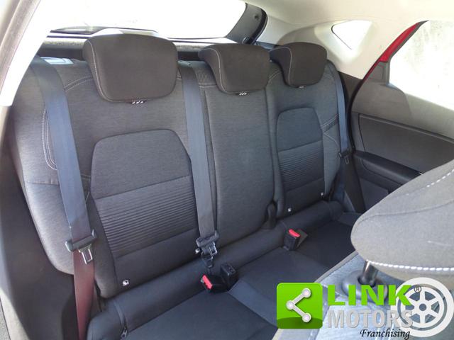 RENAULT Captur usata, con Airbag testa
