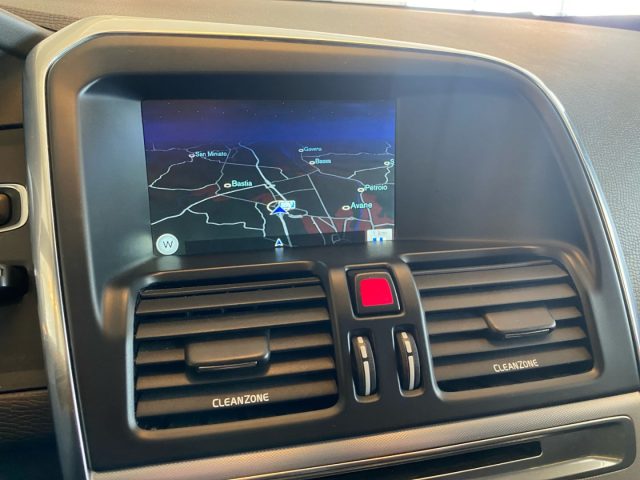 VOLVO XC60 usata, con Sistema di navigazione