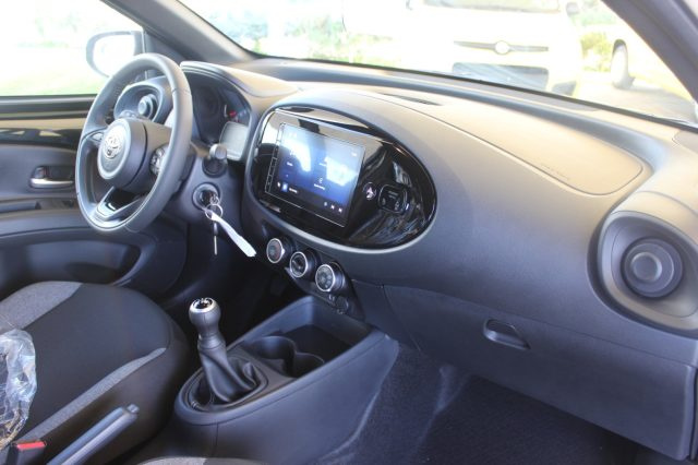 TOYOTA Aygo X usata, con Climatizzatore