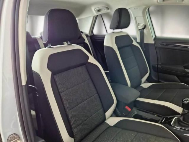 VOLKSWAGEN T-Roc usata, con ESP
