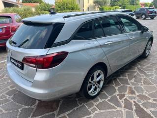 OPEL Astra usata, con Portapacchi