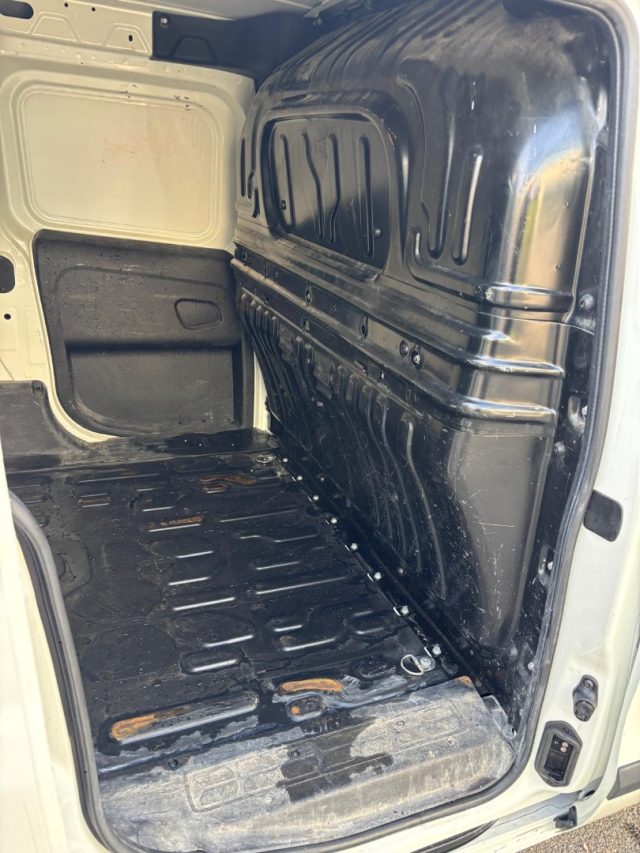FIAT Doblo usata 14