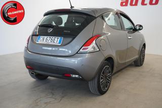 LANCIA Ypsilon usata, con Autoradio