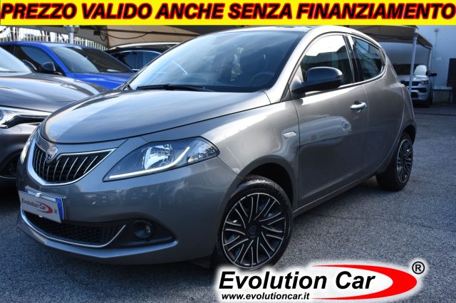 LANCIA Ypsilon usata, con ABS