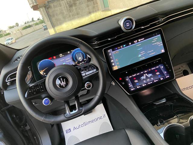 MASERATI Grecale usata, con Sistema di navigazione
