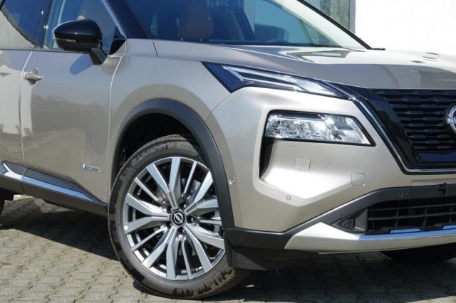 NISSAN X-Trail usata, con Isofix