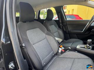 RENAULT Captur usata 23