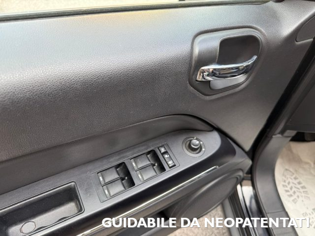 JEEP Compass usata, con Alzacristalli elettrici