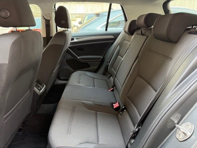 VOLKSWAGEN Golf usata, con Boardcomputer