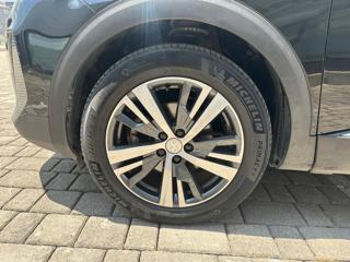 PEUGEOT 3008 usata, con Climatizzatore
