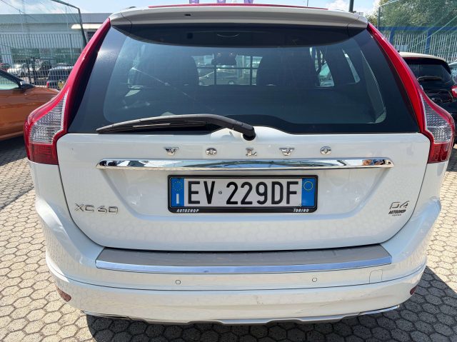 VOLVO XC60 usata, con Autoradio