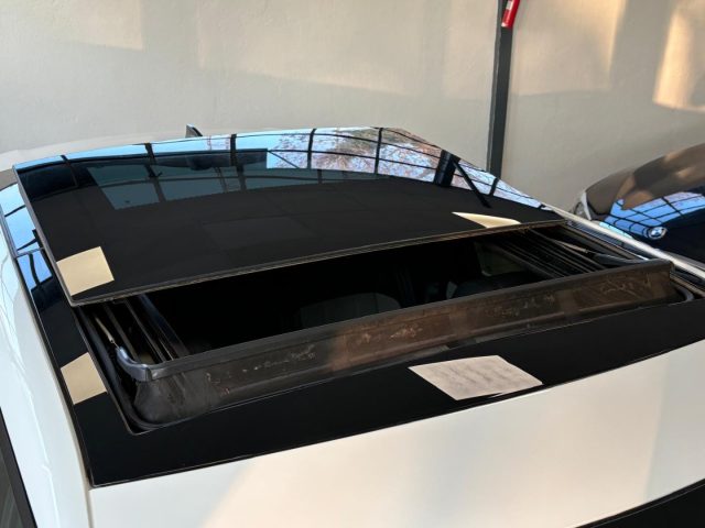 LAND ROVER Range Rover Evoque usata, con Airbag