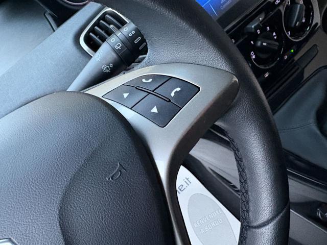 LANCIA Ypsilon usata, con USB