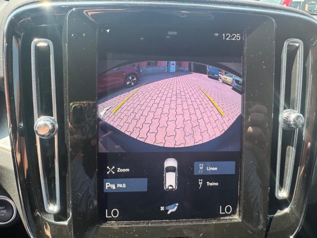VOLVO XC40 usata, con Controllo automatico clima