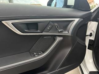 JAGUAR F-Type usata, con Lettore CD