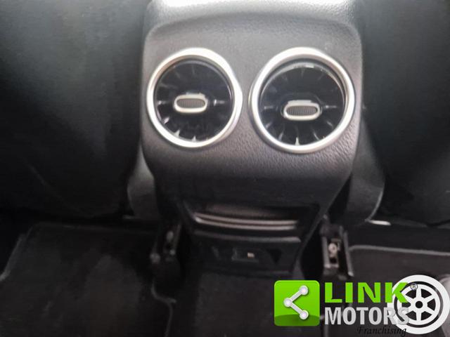 MERCEDES-BENZ GLA 45 AMG usata, con Park Distance Control