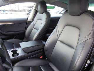 TESLA Model 3 usata, con Bluetooth