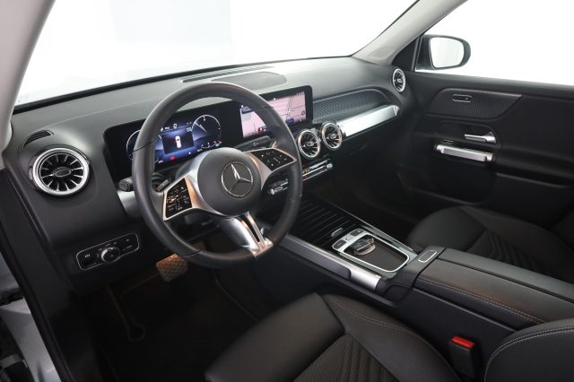 MERCEDES-BENZ GLB 200 usata 0