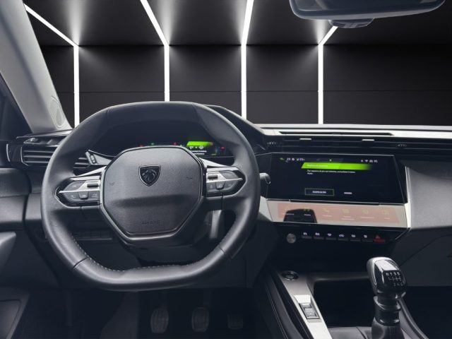 PEUGEOT 308 usata, con Sistema di navigazione