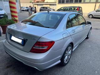 MERCEDES-BENZ C 220 usata, con Autoradio