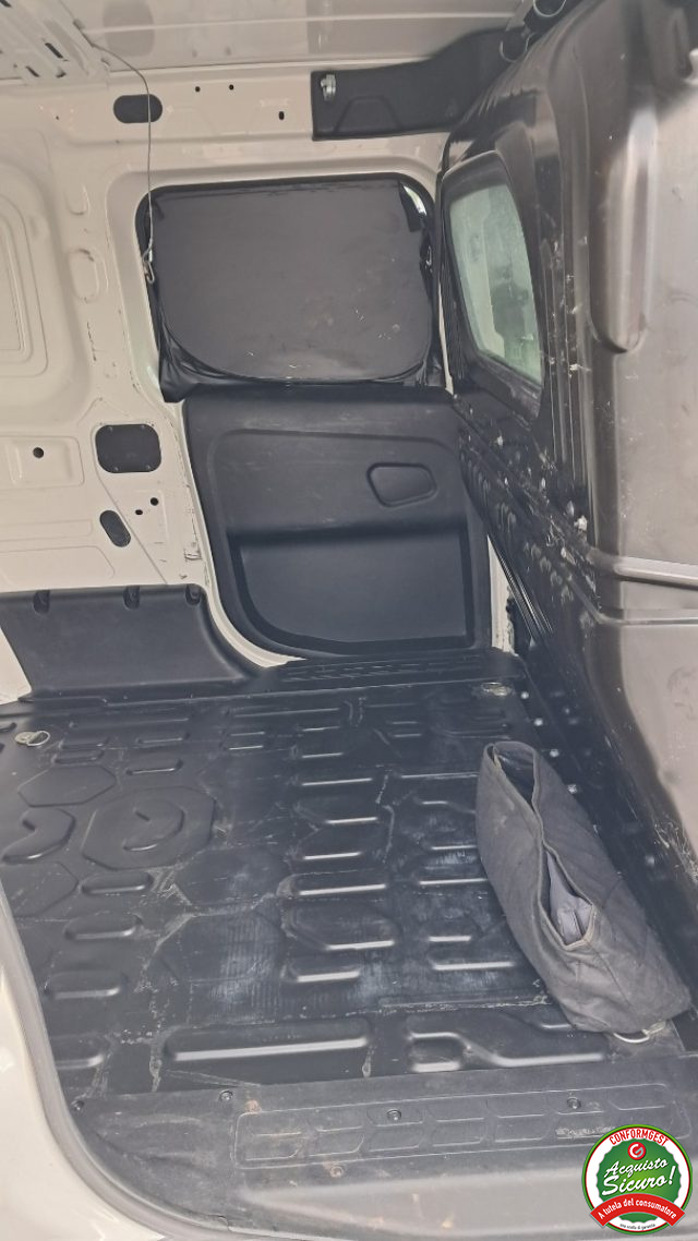 FIAT Doblo usata, con Climatizzatore