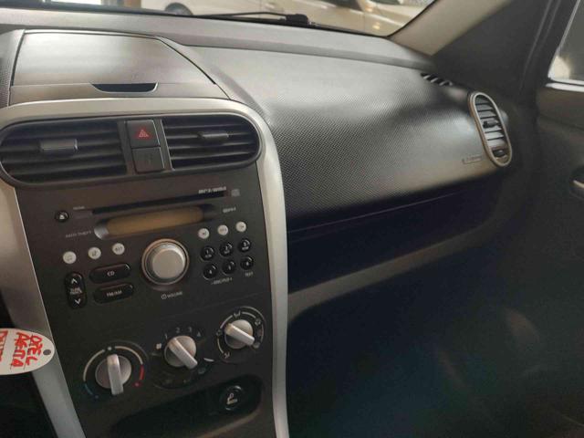 OPEL Agila usata, con Lettore CD