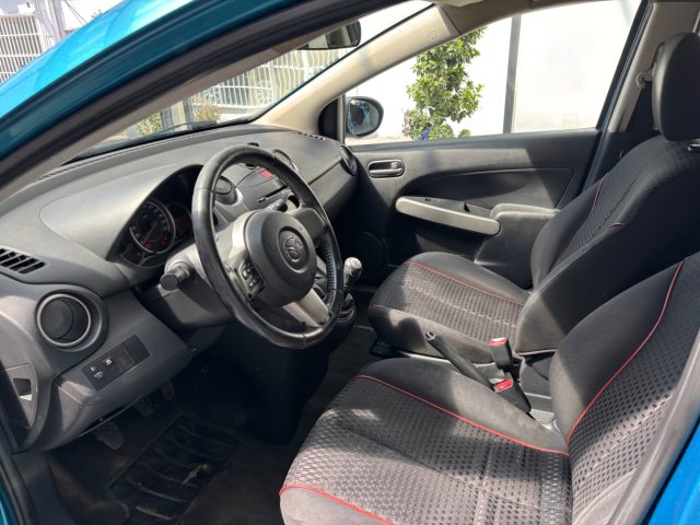 MAZDA 2 usata, con Volante multifunzione