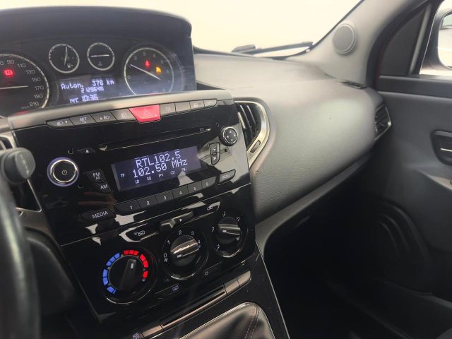 LANCIA Ypsilon usata, con Controllo trazione