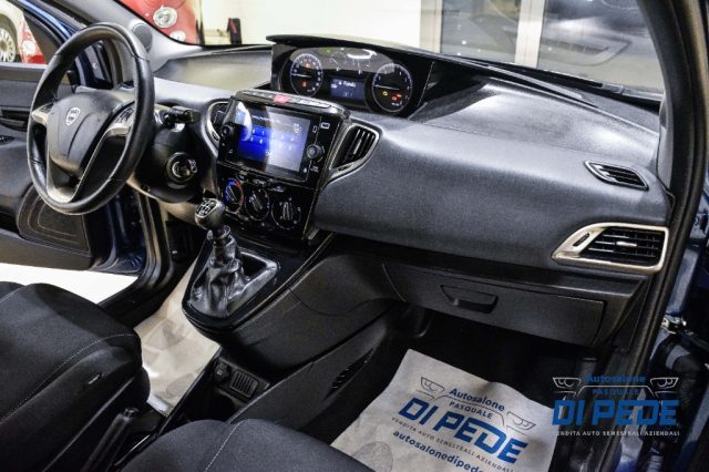 LANCIA Ypsilon usata, con Specchietti laterali elettrici