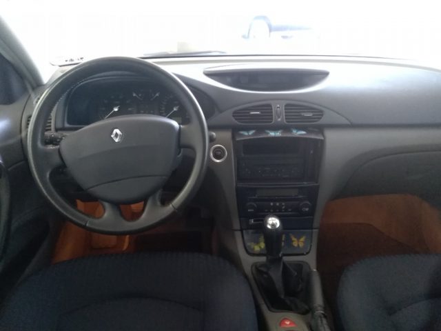 RENAULT Laguna usata, con Alzacristalli elettrici