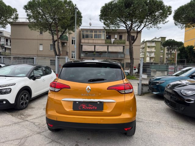 RENAULT Scenic usata, con Alzacristalli elettrici