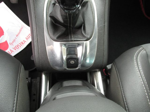 OPEL Meriva usata, con Bluetooth