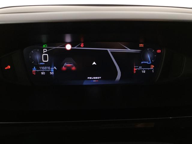 PEUGEOT 308 usata, con Leve al volante