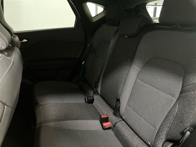 RENAULT Captur usata, con Touch screen