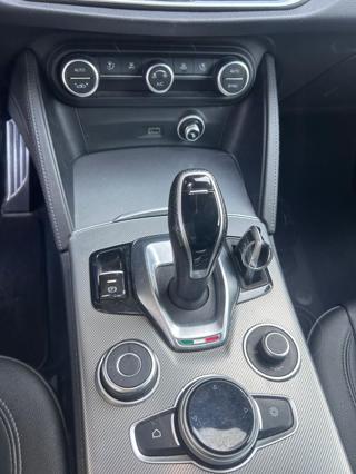ALFA ROMEO Stelvio usata, con Chiusura centralizzata
