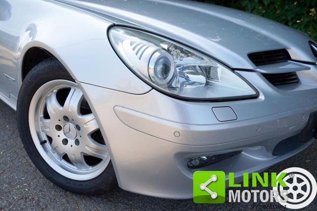 MERCEDES-BENZ SLK 200 usata, con Cerchi in lega