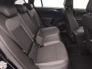 OPEL Astra usata, con Sensore di pioggia