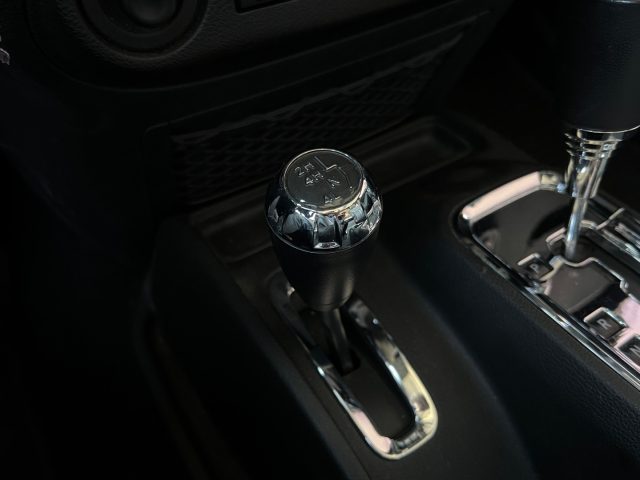 JEEP Wrangler usata, con Controllo automatico clima